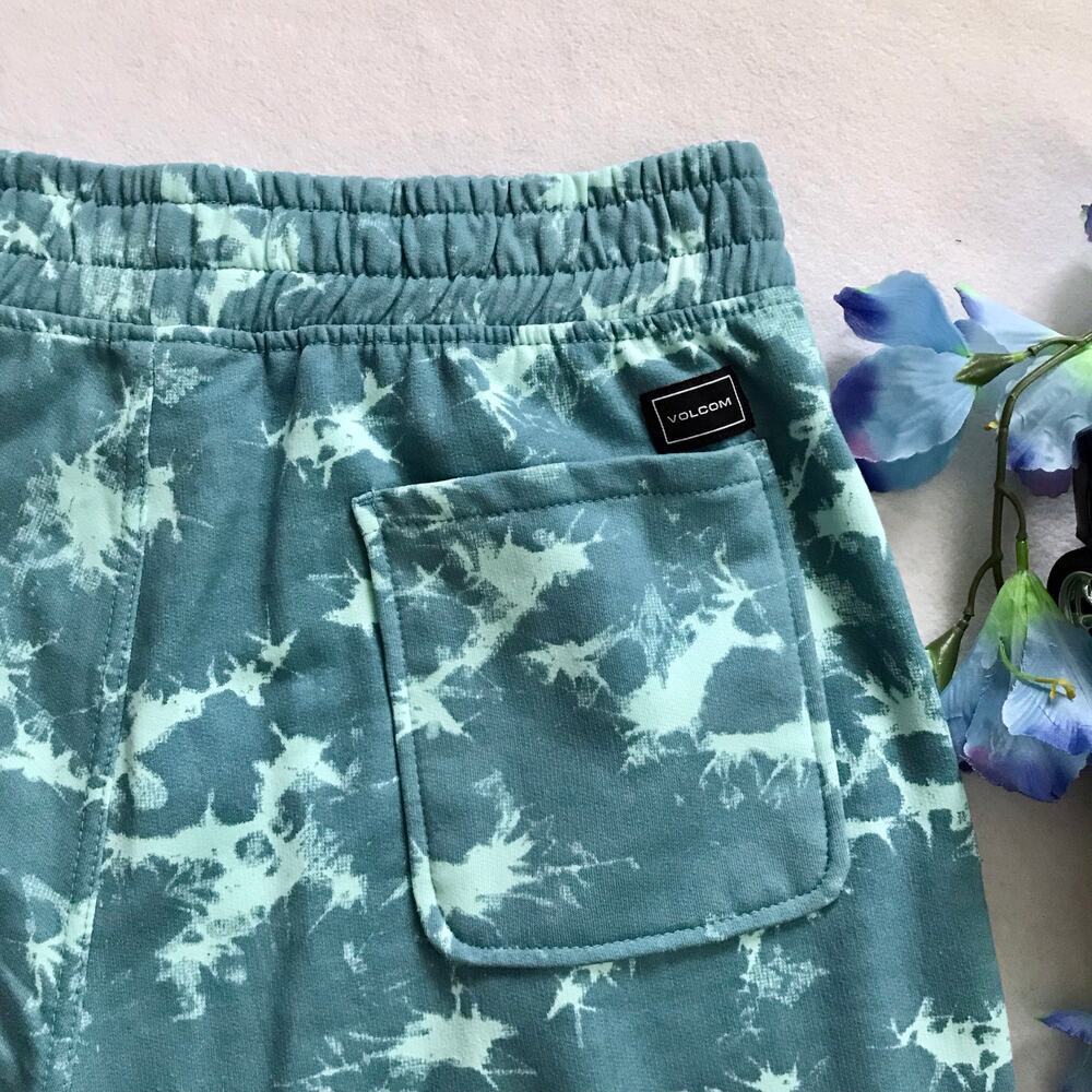 Volcom NWT Tye Dye Sweat Shorts Men XL - Picture 7 of 10